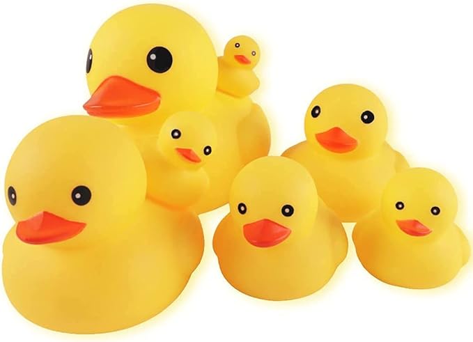 Yellow Rubber Ducks, 7pcs Preschool Large Bath Toys Bathtub Floating Duckies Gift for Baby Shower Infants Kids Toddler Party Decoration (Medium)