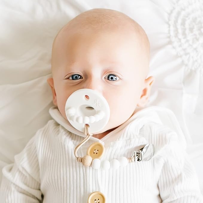 Ryan & Rose Cutie PAT Pacifier Teether (Flat, White)