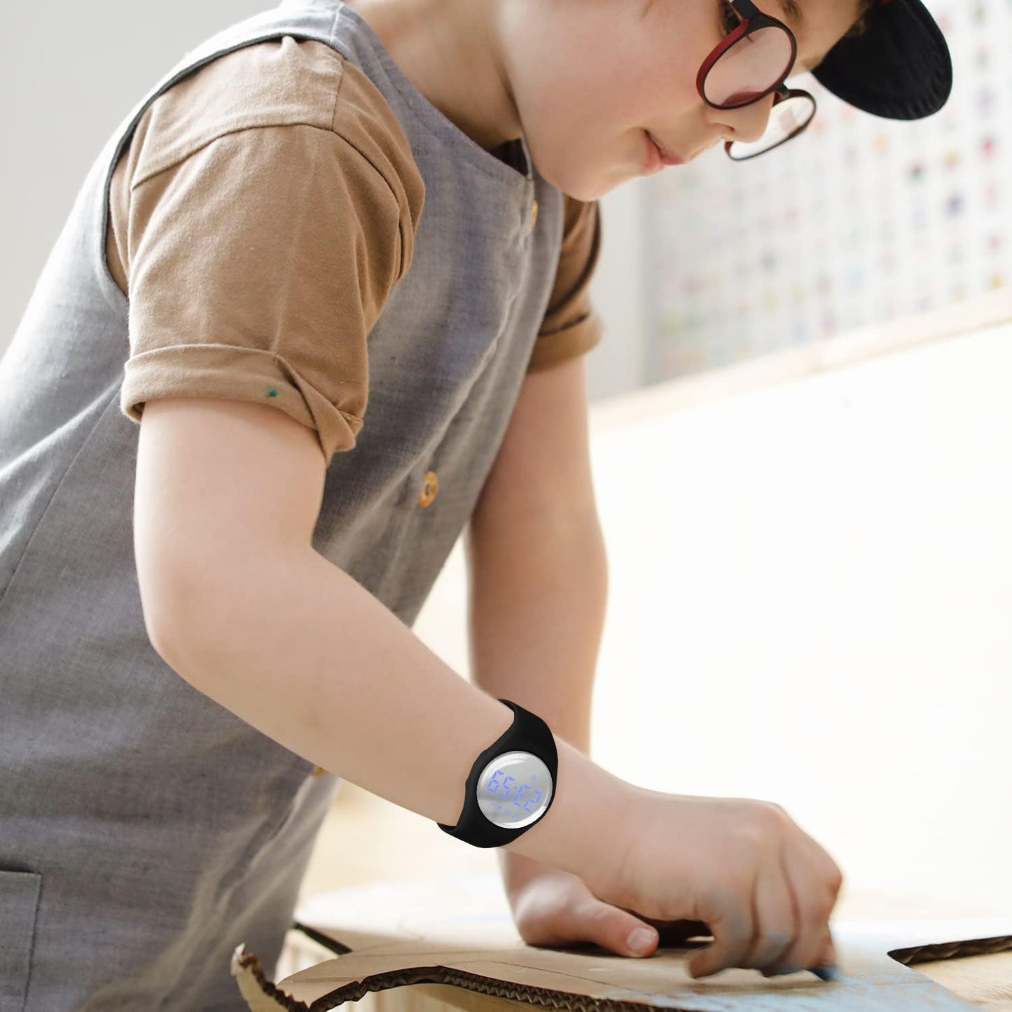 Kids Watches for Girls Boys Digital Sport Watch with Step Counter Pedometer Vibration Alarm Clock, No App Waterproof Fitness Tracker Kids Watch Boys Girls Teens Students Ages 5-16