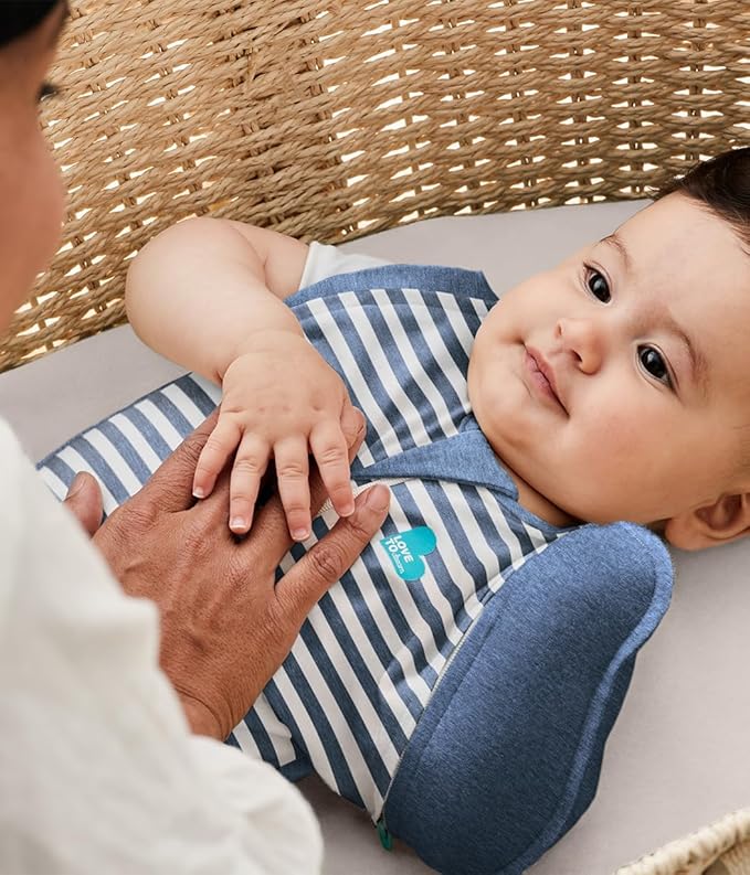 Love to Dream Swaddle Up Transition Bag, Medium (6-8.5kg), Ideal for 20-24Β°C, Patented Zip-Off Wings, Help Baby Transition from Being Swaddled to Arms-Free When Showing Signs of Rolling, Denim