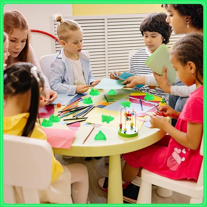 Lenwen 150 Pcs Rubber Crocodile Bath Toy Bulk Mini Alligator Toys Crocodile Bathtub Toys Float Squeak Toys for Summer Pool Parties Halloween Christmas Party Birthday Decoration, 2.8 x 1.3 x 1.3 Inch