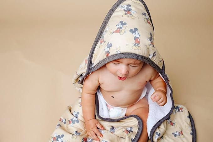 Premium Knit Hooded Bath Towel "Mickey Mouse" by Copper Pearl