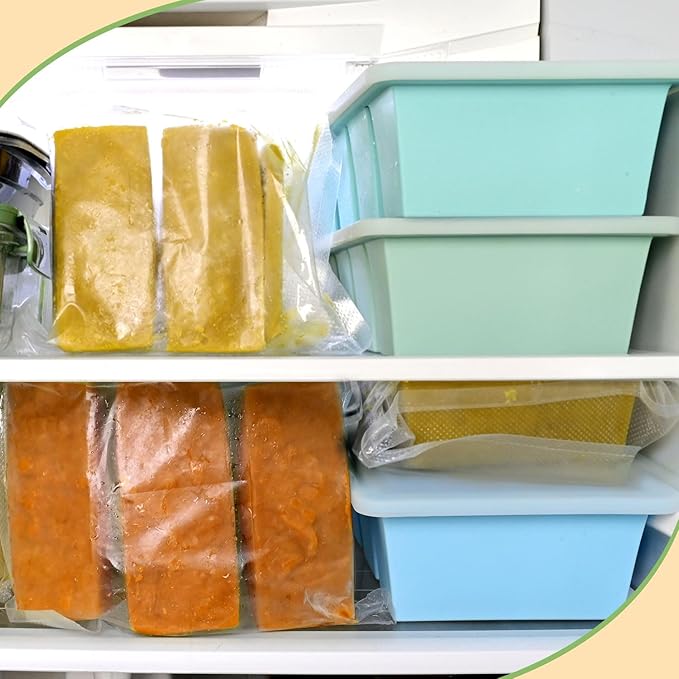 Silicone Freezer Tray for Sauce Cube: GGOW Silicone Freezing Tray for Soup Storage - Freeze 250mL 125mL Souped Broth Portion