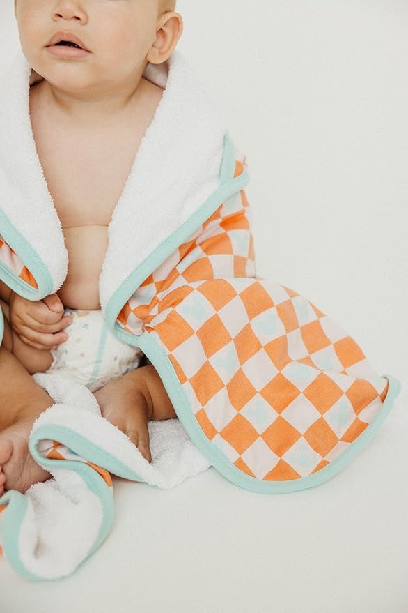 Copper Pearl Premium Knit Hooded Bath Towel 'Mickey Mouse Check'