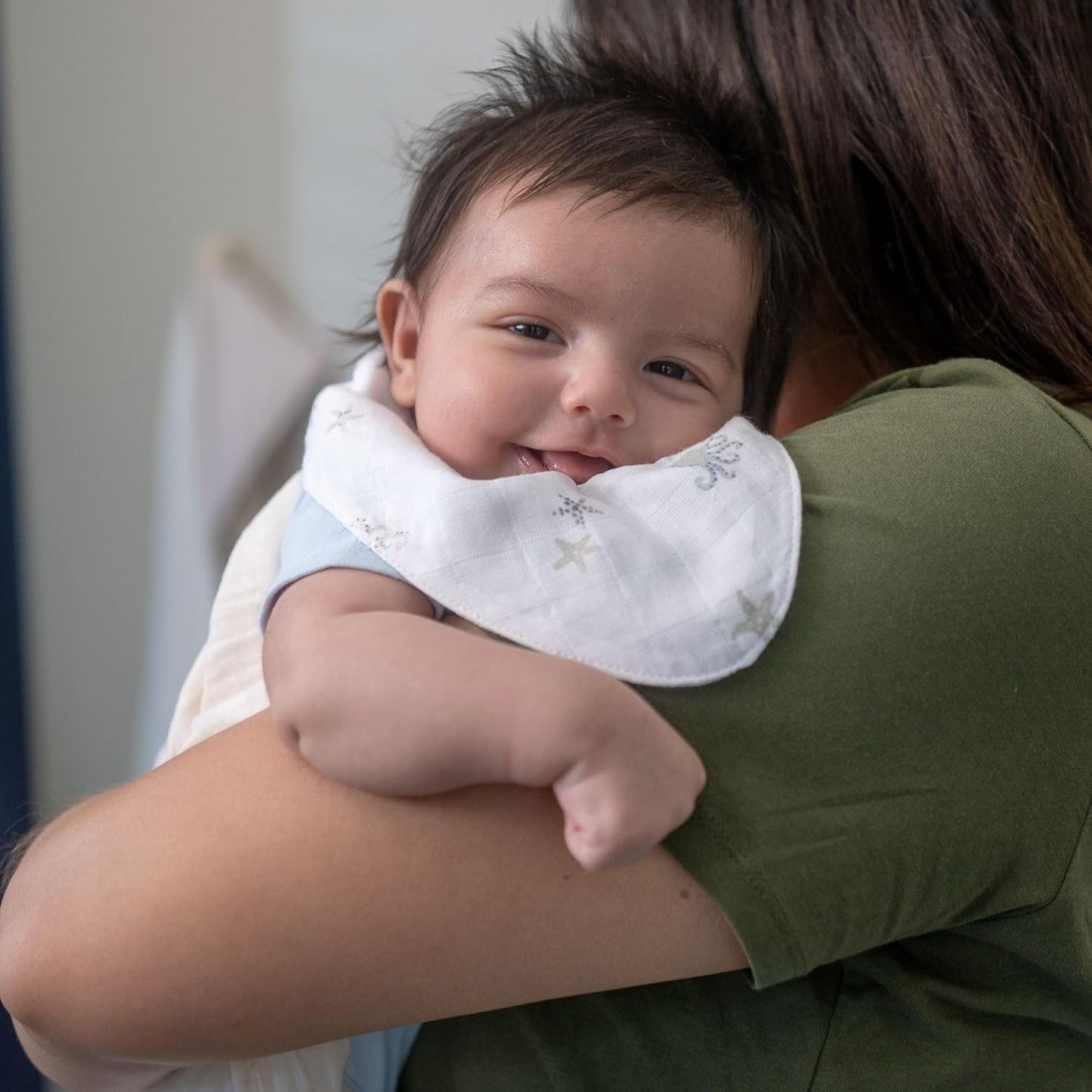 Crane Baby Bib Set, 100% Cotton Baby Bibs, Set of 3 Sea Life Cotton Muslin Bibs, Bandana Bibs Baby Bibs For Eating, Baby Eating Essentials, Drool Bibs, Baby Boy or Baby Girl Gifts, Newborn Bibs