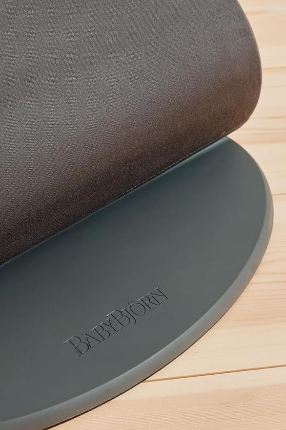 BabyBjörn Bouncer Bliss, Anthracite, Woven, Petal Quilt | 2-in-1 Adjustable Baby Bouncer Seat and Toddler Chair, Newborn to Toddler (8-29 lbs), 4 Positions, Lightweight & Portable