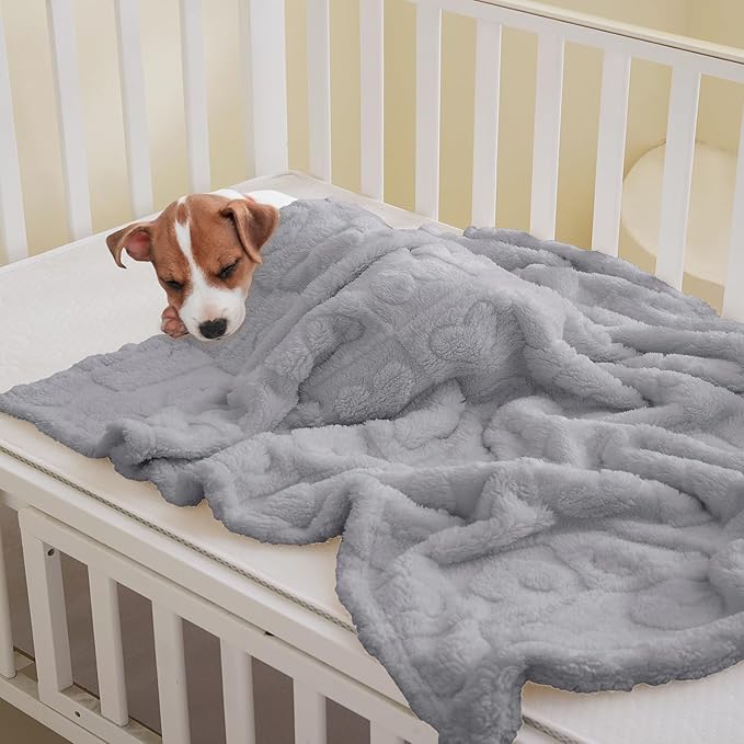 Soft Cozy Fleece Baby Blanket Heart Checkered Pattern Fluffy Plush Receiving Blanket for Newborn Infant Toddler, Warm Crib Stroller Blanket for Boys Girls 30"x40", Light Grey