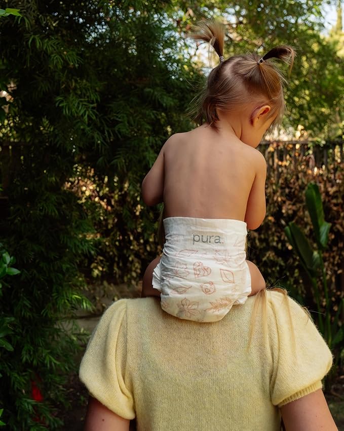 Pura Size 7 Eco-Friendly Diapers (33+lbs) Totally Chlorine Free (TCF) Hypoallergenic, Soft Organic Cotton Comfort, Sustainable, up to 12 Hours Leak Protection, Allergy UK,1 Pack of 17 Diapers