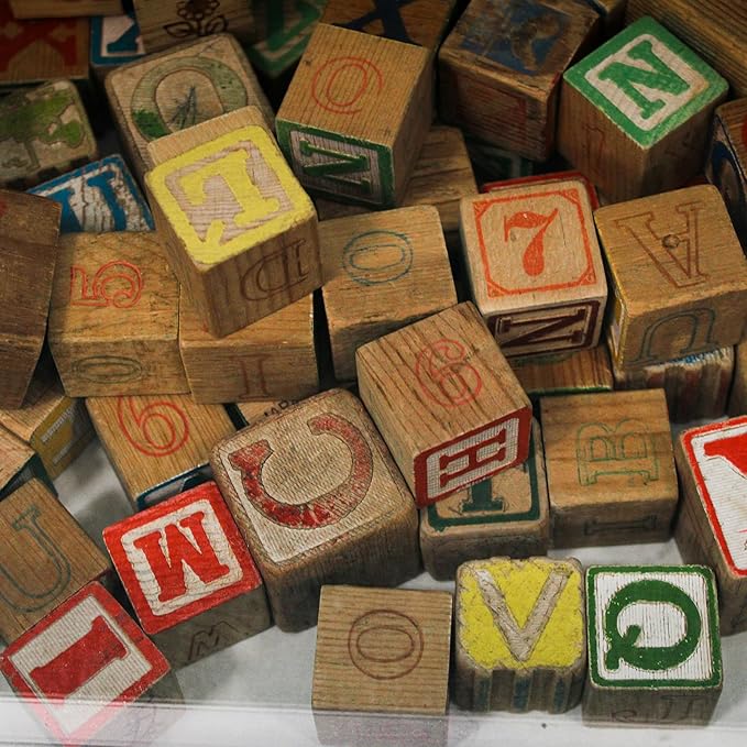 500 Pcs Unfinished Wood Cubes,1 cm Wooden Blocks for Crafting,Small Wood Cubes for Crafts Making & DIY Projects & Decor