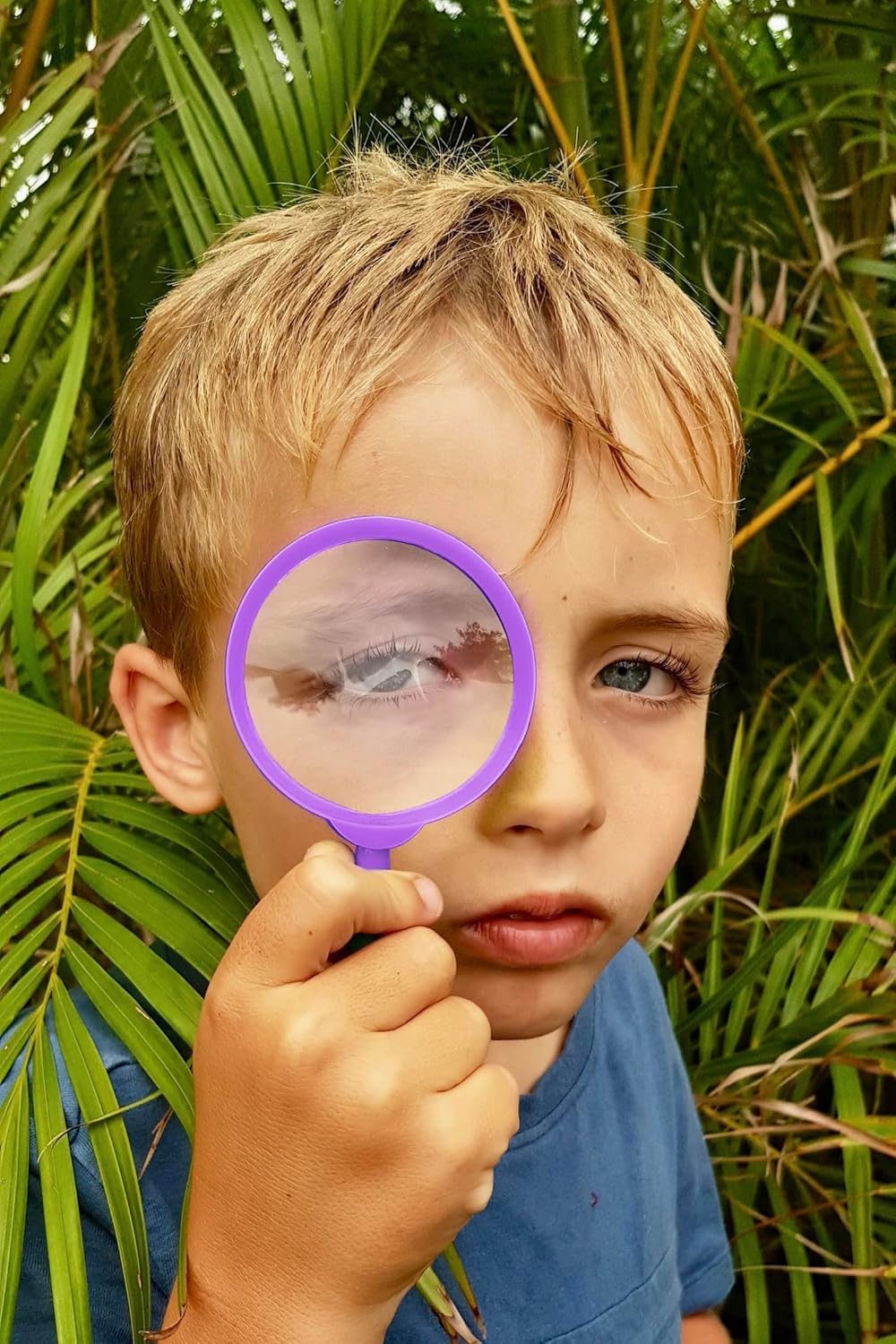 Adventure Kidz - Outdoor Exploration Kit, Childrenās Toy Binoculars with Case, Flashlight, Compass, Fox Whistle, Magnifying Glass, Backpack. Great Kids Set for Camping, Hiking, STEM, Pretend Play.