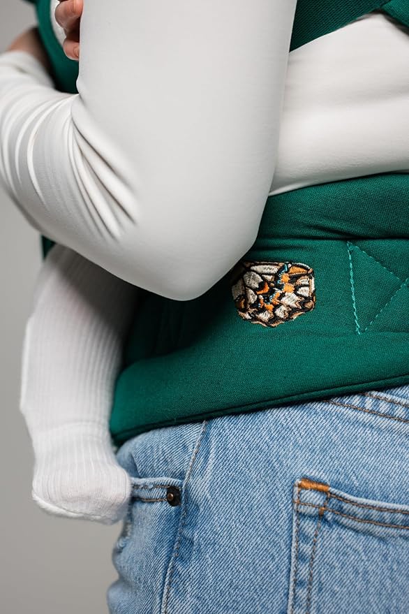 Mabē Monarch Ergonomic Baby Carrier – Premium Cotton Soft Structured Newborn to Toddler Carrier with Hip-Healthy Design, 3 Carry Positions (7-35lbs), Lightweight & Breathable, (Evergreen)