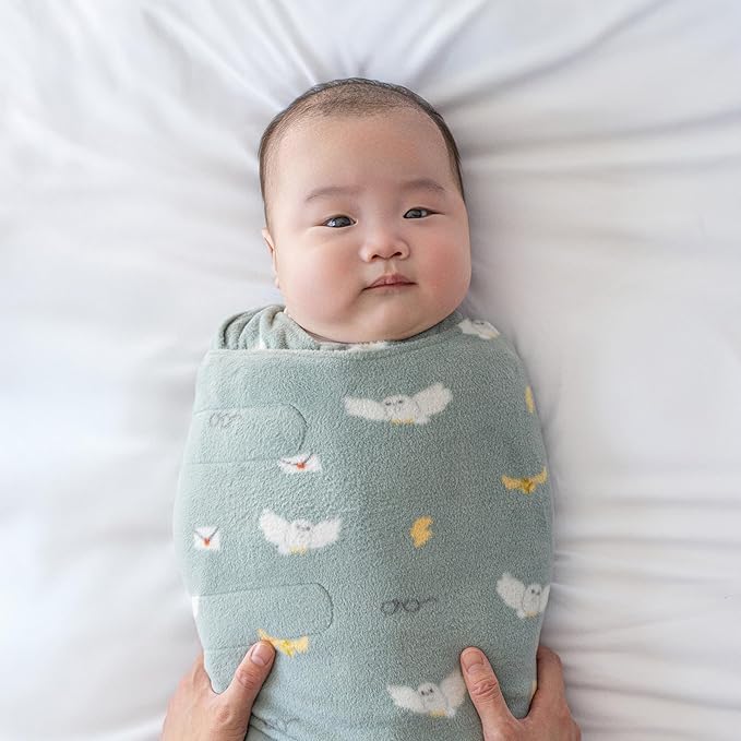 HALO Harry Potter Microfleece Sleepsack Swaddle, 3-Way Adjustable Swaddle Blanket for Newborn and Infants, TOG 3.0 for Cold Climates, Harry Potter Hedwig, Small, 3-6 Months