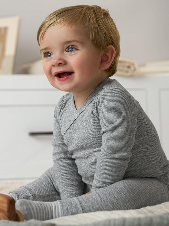 Simple Joys by Carter's unisex-baby 4-pack Side Snap Bodysuit