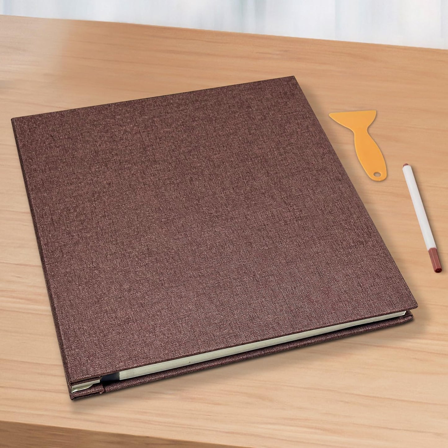 Large Photo Album Self Adhesive Scrapbook Album for 4×6 5×7 8×10 Pictures DIY Magnetic Linen Cover Album 40 Pages for Family Wedding Gifts with Metal Pen and Plastic Board