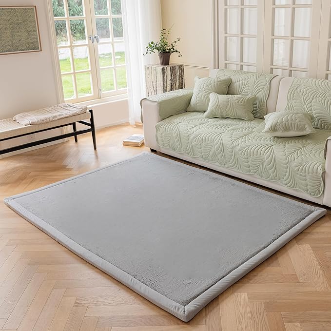 Loartee Faux Rabbit Fur Rug - 1.18" Thick Soft Fluffy Area Rug, Non-Slip Memory Foam Crawling Mat, Light Gray, 59"x78"