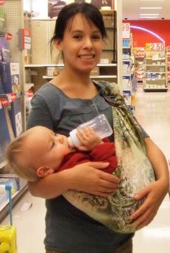 Lite-on-Shoulder Baby Sling