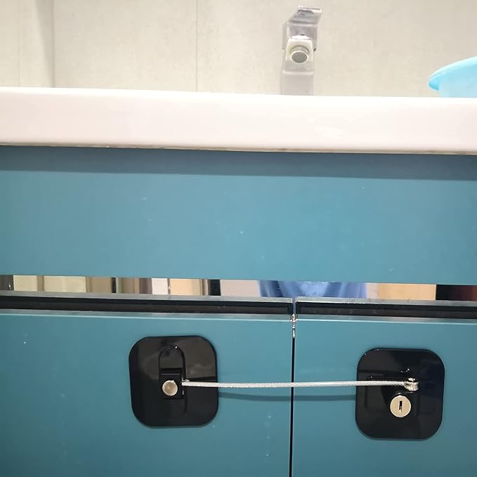 YEYA Upgraded Refrigerator Lock for Adults, Large Base 1-Pack, Fridge Locks for Kids with Key