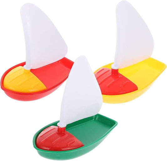 UPKOCH 3pcs Mini Plastic Sailing Boat for Kids - Bath Toys for Toddlers and Children,Bathtub Floating Pool Boats, Beach Toys ( Small, Medium & Large Sizes)