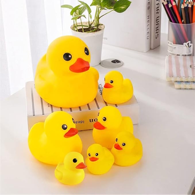 Yellow Rubber Ducks, 7pcs Preschool Large Bath Toys Bathtub Floating Duckies Gift for Baby Shower Infants Kids Toddler Party Decoration (Medium)