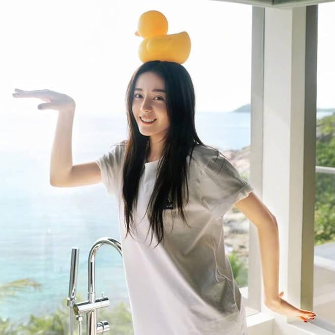 Yellow Rubber Ducks, Preschool Large Bath Toys Bathtub Floating Squeaky Duckies Gift for Baby Shower Infants Kids Toddler Party Decoration, 7.2 inches (Large)