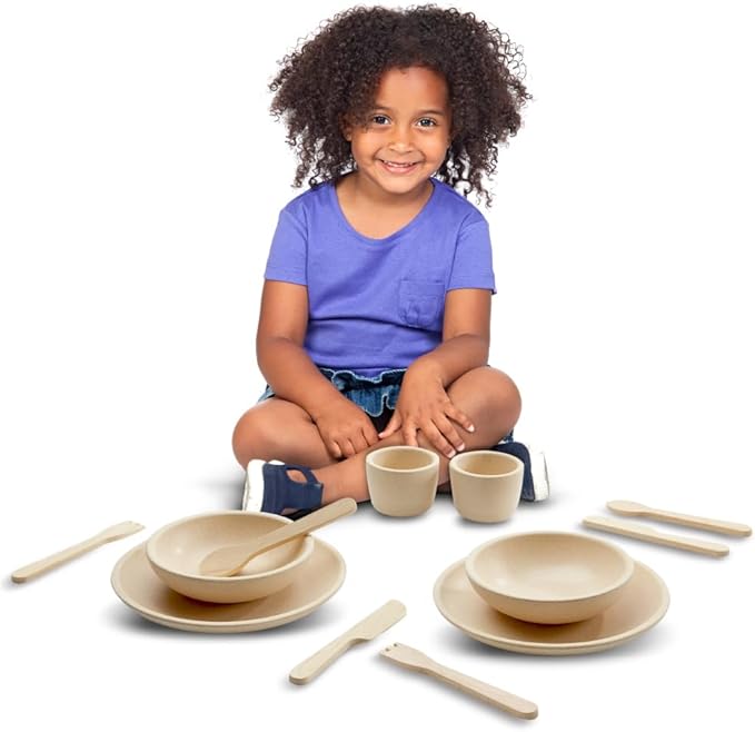 PlanToys® Pretend Play Wooden Tableware Set for Kids | 16-Piece Montessori Kitchen Toy Set with Plates, Cups, Bowls & Utensils | Eco-Friendly, Non-Toxic Toy for Toddlers & Preschoolers