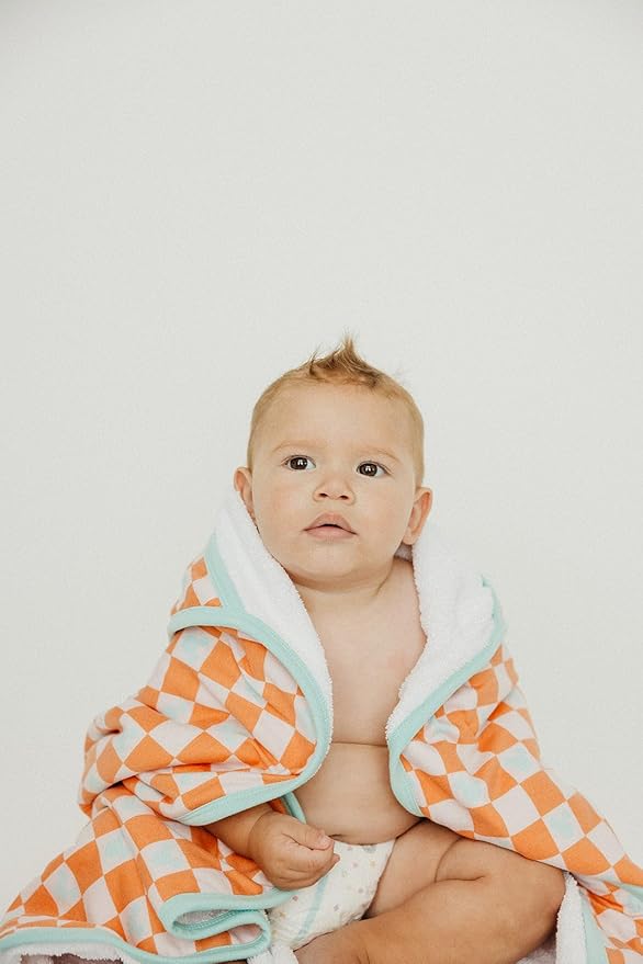 Copper Pearl Premium Knit Hooded Bath Towel 'Mickey Mouse Check'