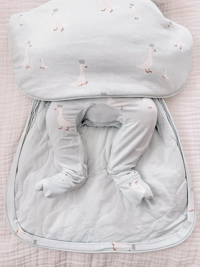 GUNAMUNA Baby Swaddle Sleep Sack, Ultra-Soft Fabric, WONDERZiP for Easy Changes, Arms In or Out, 0.5 TOG, 0-3 Months