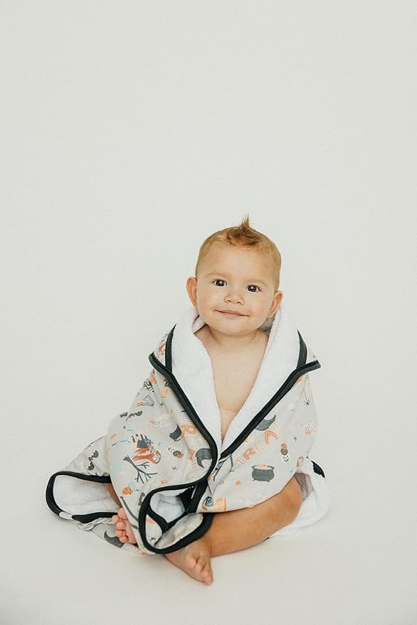 Copper Pearl Premium Knit Hooded Bath Towel 'Nightmare Before Christmas'