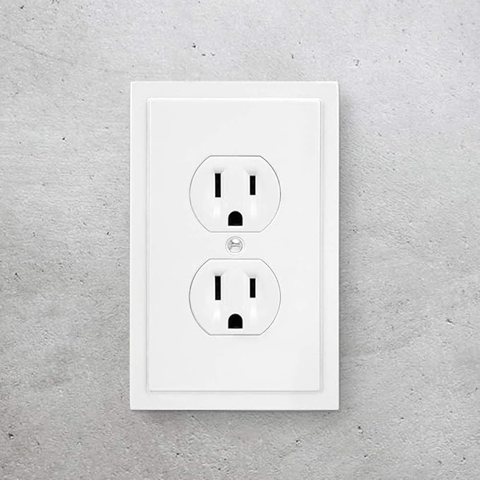 Henne Bery Modern Edge Decorative Wall Plate Switch Plate Outlet Cover, Durable Solid Zinc Alloy (Single Duplex 2PK, Pure White)