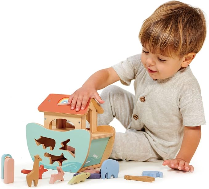 Tender Leaf Toys - Little Noah’s Ark - Wooden Animal Shape Sorting Toy - Compact and Made for Little Hands, Improve Hand-Eye Coordination and Concentration for Boys and Girls - Age 2+