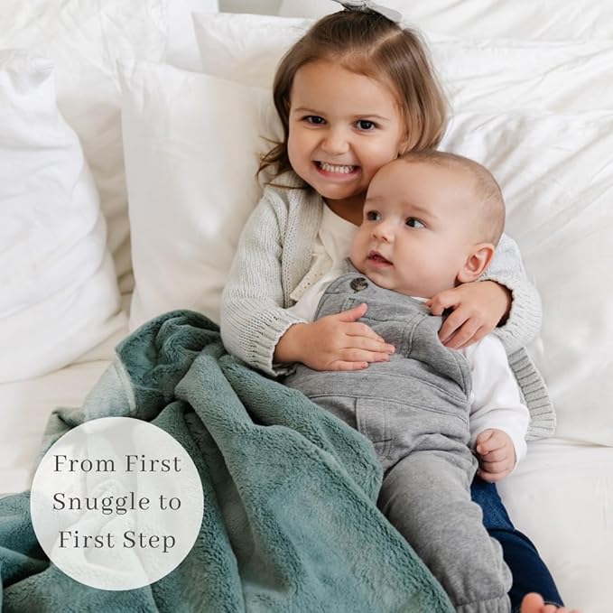 SARANONI Luxury Receiving Blankets for Babies | Ultra-Soft Lush and Boutique Quality Baby Blanket | Eucalyptus - 40” x 30”