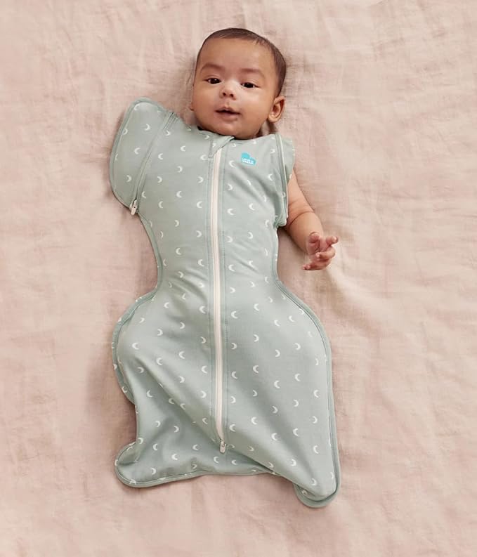 Love to Dream Swaddle Up Transition Bag Original, Arms Up Position, Light and Ultra Breathable Cotton - Sleep Bag - 1.0 TOG - (20-24°C) Ideal for Moderate Temps (Twinkle Powder Blue, Medium, 6–8.5kg)