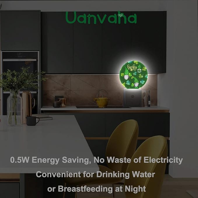 St Patrick Day Cute Gnomes Night Light Lucky Four Leaf Clover Green Night Lights Plug into Wall with Light Sensors Auto on/Off for Holiday Gifts for Boys Girls Women Teen