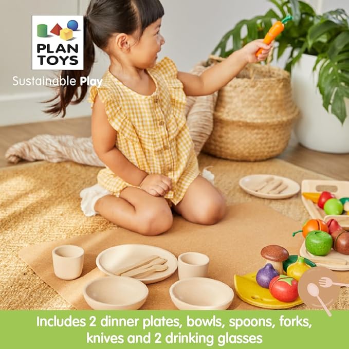 PlanToys® Pretend Play Wooden Tableware Set for Kids | 16-Piece Montessori Kitchen Toy Set with Plates, Cups, Bowls & Utensils | Eco-Friendly, Non-Toxic Toy for Toddlers & Preschoolers