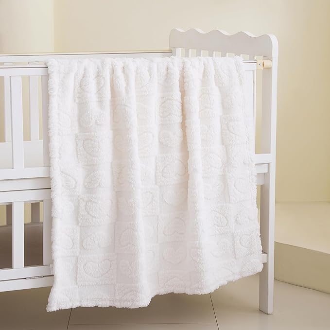 Soft Cozy Fleece Baby Blanket Heart Checkered Pattern Fluffy Plush Receiving Blanket for Newborn Infant Toddler, Warm Crib Stroller Blanket for Boys Girls 30"x40",Light Beige