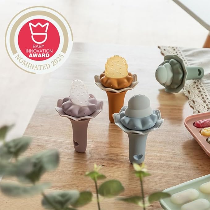 Moonkie Baby Fruit Feeder, BPA Free Silicone Food Feeder for Infant Self Feeding, Mesh Feeder with Two Pouches, Baby Shower Gifts 4 Months+, 2 Pack (Without Freezer Tray)