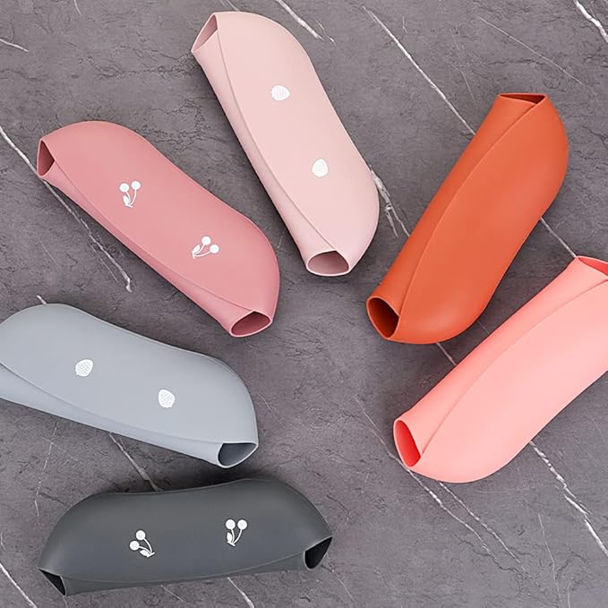 ME.FAN Silicone Baby Bibs for Babies & Toddlers | Adjustable Silicone Bibs Set of 2