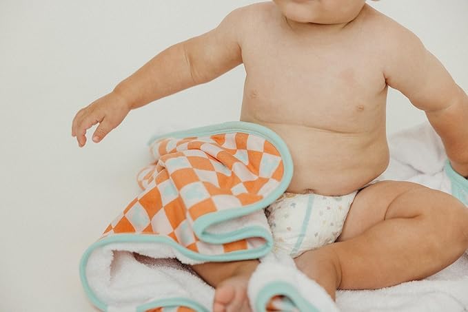 Copper Pearl Premium Knit Hooded Bath Towel 'Mickey Mouse Check'