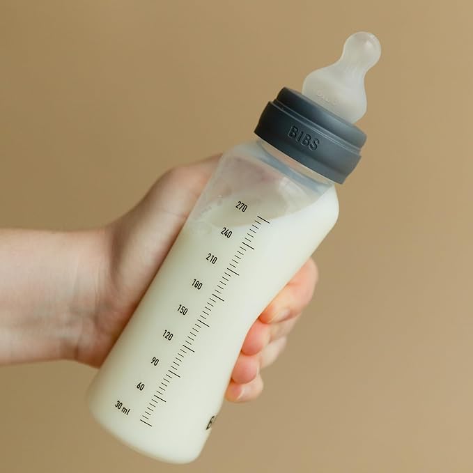 BIBS Baby Bottle 5 oz / 150 ml Silicone Nipple - Anti-Colic, BPA-Free, Round Nipple, Slow Flow, Lightweight & Easy to Clean, Suitable for Newborns 0+ Years - Ivory