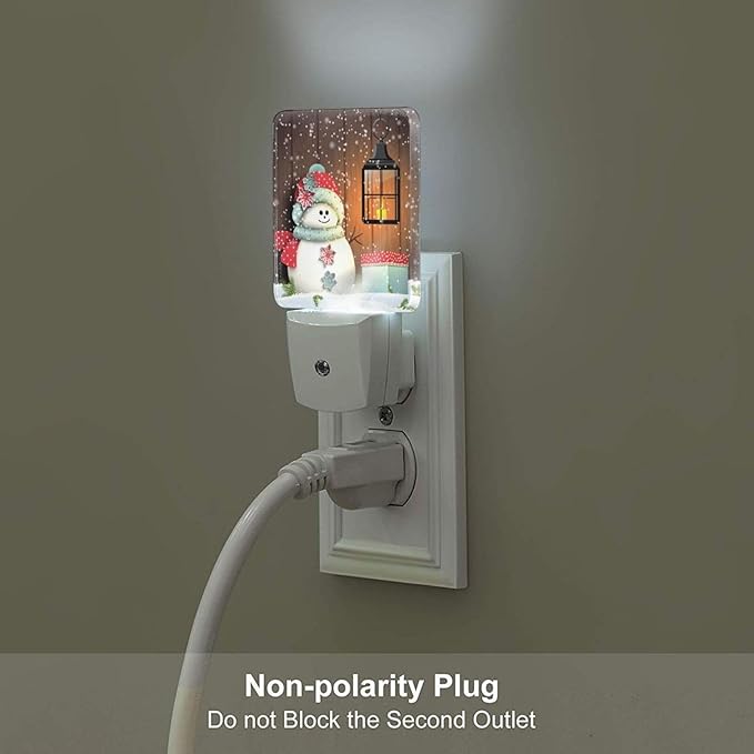 Cute Snowman Night Light,Plug-in Night Lights with Dusk to Dawn Sensor for Stairway,Hallway,Bedroom Sleep Friendly Ideal for Women/Girls/Boys Gift,0.5w