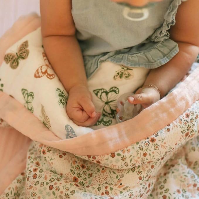 Little Unicorn Lofty Comforter Blanket | Super Soft & Breathable Muslin Fabric| Great for Play & Bedtime Blanket (Butterflies)