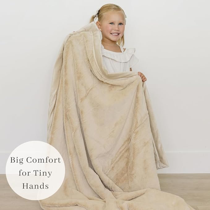 SARANONI Luxury Lush Kids Blanket | Ultra-Soft & Cozy Plush Comfy Blankets for Kids & Teens | Ivory - 40” x 60”