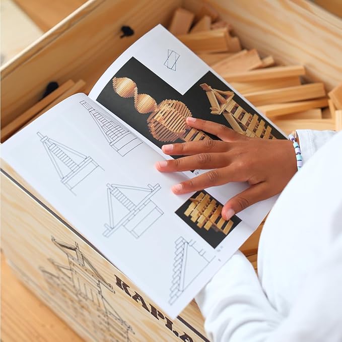 KAPLA Wooden Construction Set - 1000 Building Planks in a Chest - for Ages 3+