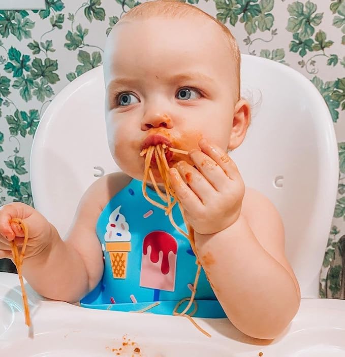 Nuby On The Go Silicone 3D Bib with Scoop to Catch Mess