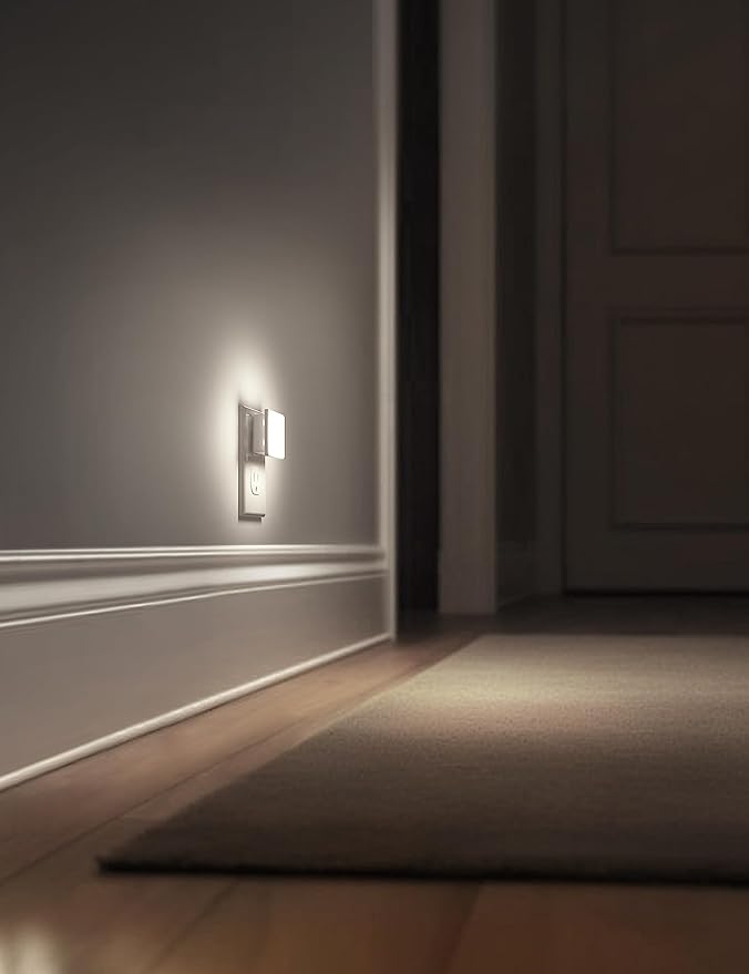 L LOHAS LED Night Lights Plug into Wall 2-Pack, 0.3W Plug in Night Light, Dusk to Dawn, 5000K Daylight White Bright Nightlight Auto-On/Off for Adults Kids Room Bedroom Bathroom Hallway Kitchen Non-Dim
