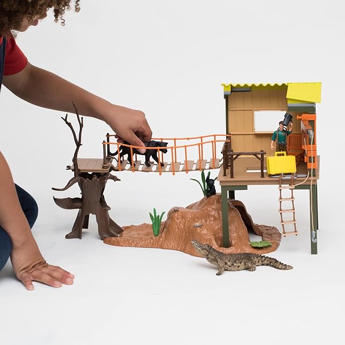 Schleich Wild Life Safari Animal Toy for Boys and Girls Ages 3+, Ranger Adventure Station