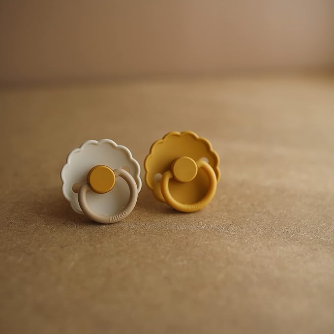 FRIGG Daisy Natural Rubber Baby Pacifier | Made in Denmark | BPA-Free (Chamomile/Peach Bronze, 0-6 Months) 2-Pack
