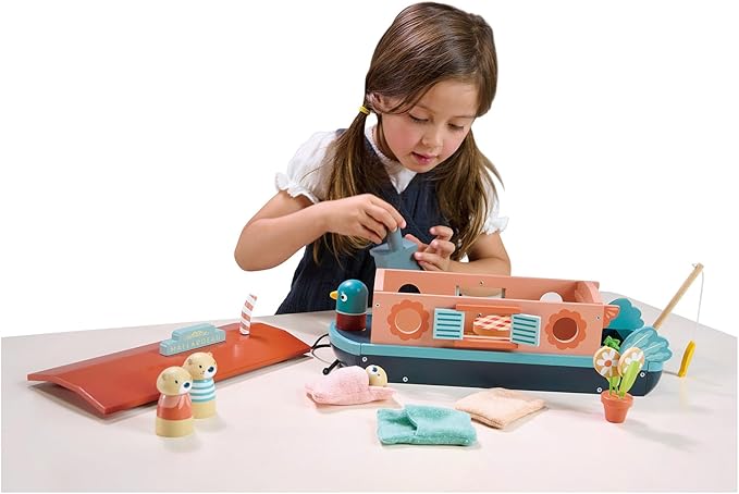 Tender Leaf Toys - Little Otter Canal Boat - 23 Pcs Furnished Wooden Boat Toy with Removeable Roof and Animal Figures - Gender-Neutral Open-Ended Play Set for Story Telling - Age 3 +