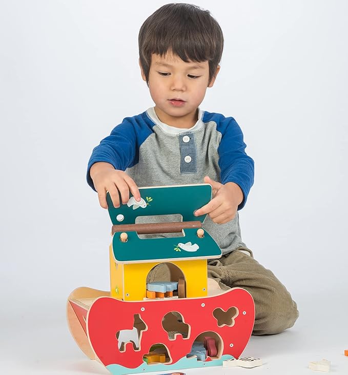 Tender Leaf Toys - Wooden Noah’s Ark Animal Shape Sorter Toy - Encourages Imaginative Play, Improves Recognition and Problem Solving Skills - 18M +