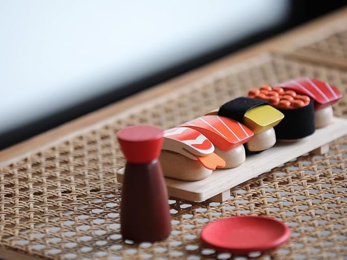 PlanToys® Wooden Pretend Play Food Sushi Kit for Kids | Kitchen Toy Includes Sushi Rolls, Nigiri, Soy Sauce Bottle & Serving Tray | Montessori Kitchen Role Play Toy for Toddlers